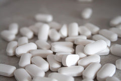Naproxen Sodium or Ibuprofen Combined with Omeprazole 20mg Contract Manufactured